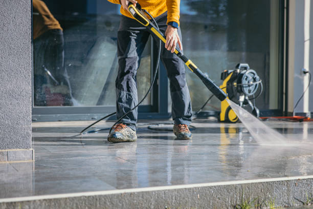 Trusted West Liberty, IA Pressure Washing Experts